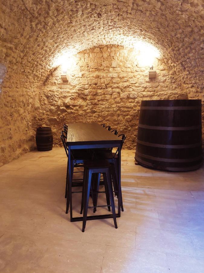 La Closerie D'Escalin Gite 12 Personnes Et Jacuzzi La Garde-Adhémar Kültér fotó
